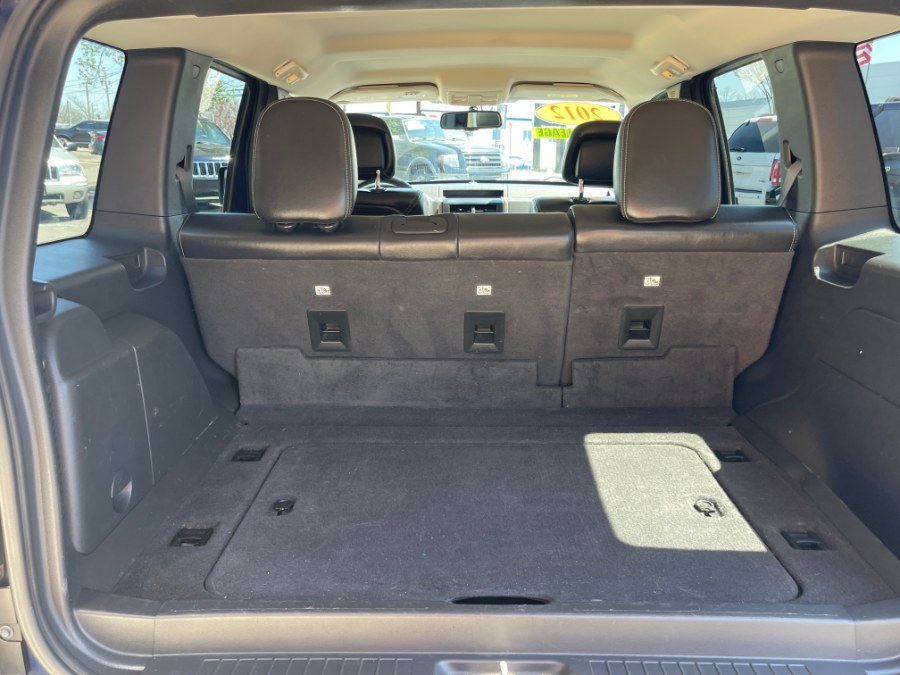 2012 Jeep Liberty 4WD 4dr Sport Latitude, available for sale in Huntington Station, New York | My Auto Inc.. Huntington Station, New York 2012 Jeep Liberty 4WD 4dr Sport Latitude, available for sale in Huntington Station, New York | My Auto Inc.. Huntington Station, New York