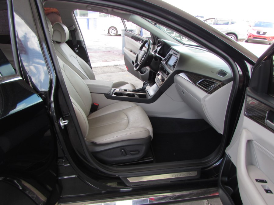 2016 Hyundai Sonata 4dr Sdn 2.4L Limited, available for sale in Orlando, Florida | VIP Auto Enterprise, Inc. Orlando, Florida 2016 Hyundai Sonata 4dr Sdn 2.4L Limited, available for sale in Orlando, Florida | VIP Auto Enterprise, Inc. Orlando, Florida