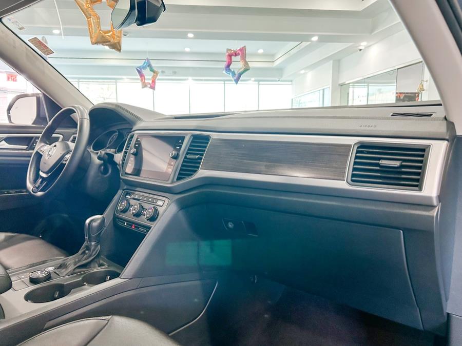 2019 Volkswagen Atlas 3.6L V6 SE w/Technology 4MOTION, available for sale in Franklin Square, New York | Luxury Motor Club. Franklin Square, New York 2019 Volkswagen Atlas 3.6L V6 SE w/Technology 4MOTION, available for sale in Franklin Square, New York | Luxury Motor Club. Franklin Square, New York