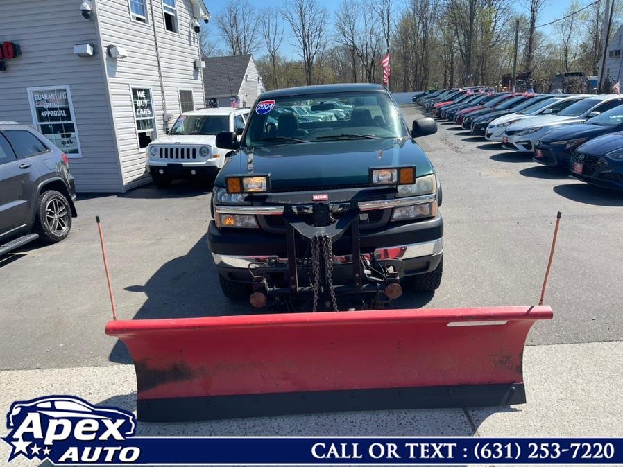 2004 Chevrolet Silverado 2500HD Reg Cab 133" WB 4WD, available for sale in Selden, New York | Apex Auto. Selden, New York 2004 Chevrolet Silverado 2500HD Reg Cab 133" WB 4WD, available for sale in Selden, New York | Apex Auto. Selden, New York
