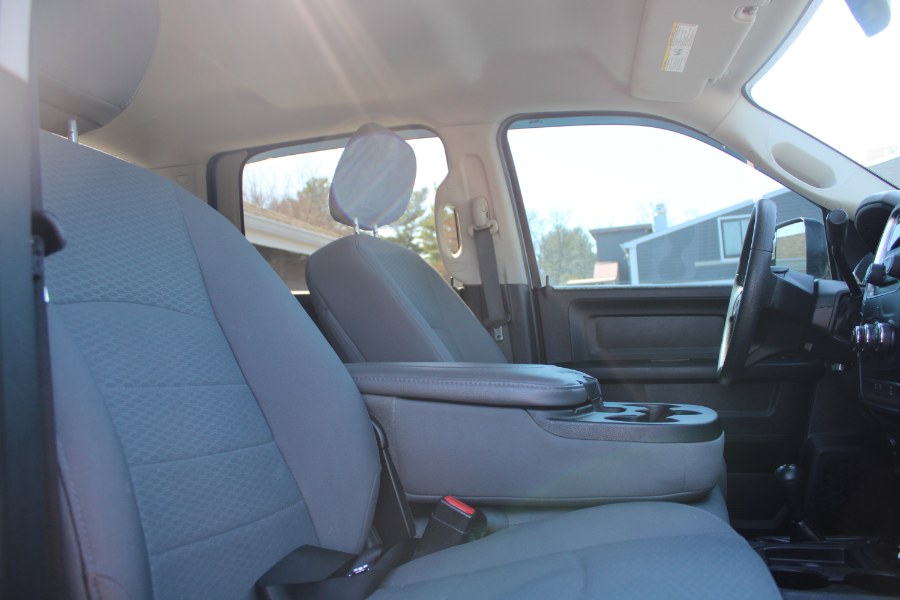 2016 Ram 2500 4WD Crew Cab 149" Tradesman, available for sale in Plantsville, Connecticut | Auto House of Luxury. Plantsville, Connecticut 2016 Ram 2500 4WD Crew Cab 149" Tradesman, available for sale in Plantsville, Connecticut | Auto House of Luxury. Plantsville, Connecticut