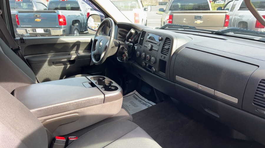 2013 Chevrolet Silverado 1500 4WD Reg Cab 133.0" LT, available for sale in Waterbury, Connecticut | West End Automotive Center. Waterbury, Connecticut 2013 Chevrolet Silverado 1500 4WD Reg Cab 133.0" LT, available for sale in Waterbury, Connecticut | West End Automotive Center. Waterbury, Connecticut