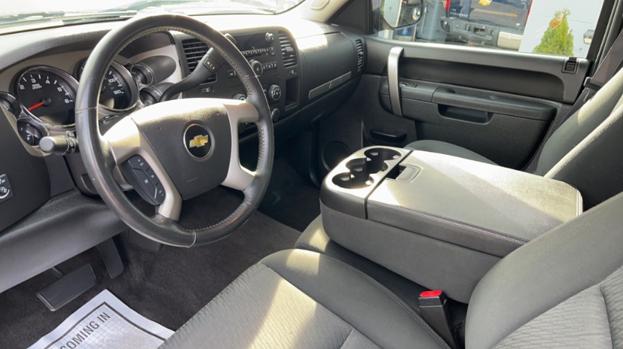 2013 Chevrolet Silverado 1500 4WD Reg Cab 133.0" LT, available for sale in Waterbury, Connecticut | West End Automotive Center. Waterbury, Connecticut 2013 Chevrolet Silverado 1500 4WD Reg Cab 133.0" LT, available for sale in Waterbury, Connecticut | West End Automotive Center. Waterbury, Connecticut