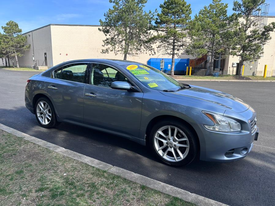 2010 Nissan Maxima 4dr Sdn V6 CVT 3.5 SV, available for sale in Revere, Massachusetts | Wonderland Auto. Revere, Massachusetts 2010 Nissan Maxima 4dr Sdn V6 CVT 3.5 SV, available for sale in Revere, Massachusetts | Wonderland Auto. Revere, Massachusetts