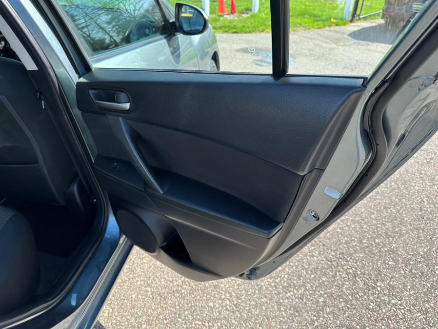 2012 Mazda Mazda3 4dr Sdn Auto i Touring, available for sale in South Windsor, Connecticut | Mike And Tony Auto Sales, Inc. South Windsor, Connecticut 2012 Mazda Mazda3 4dr Sdn Auto i Touring, available for sale in South Windsor, Connecticut | Mike And Tony Auto Sales, Inc. South Windsor, Connecticut