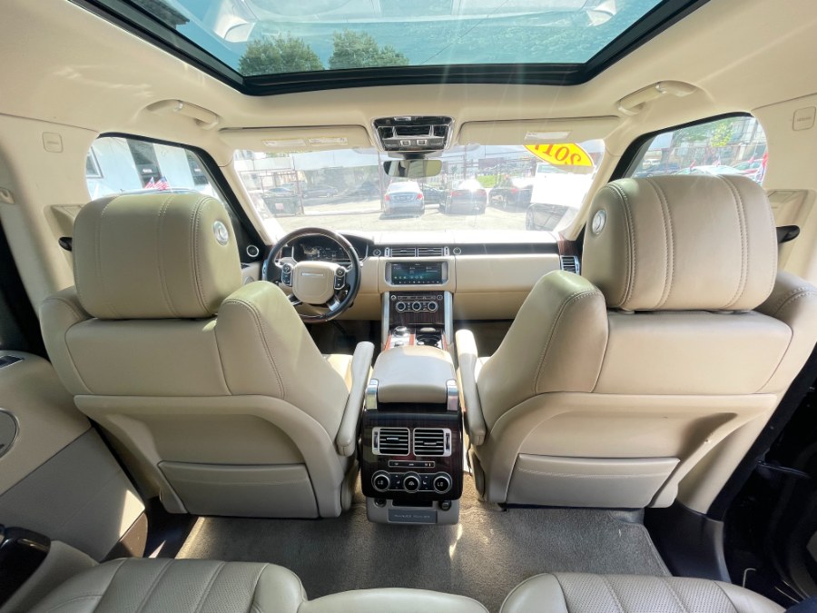 2017 Land Rover Range Rover V6 Supercharged HSE SWB, available for sale in Newark , New Jersey | Champion Used Auto Sales 2. Newark , New Jersey 2017 Land Rover Range Rover V6 Supercharged HSE SWB, available for sale in Newark , New Jersey | Champion Used Auto Sales 2. Newark , New Jersey