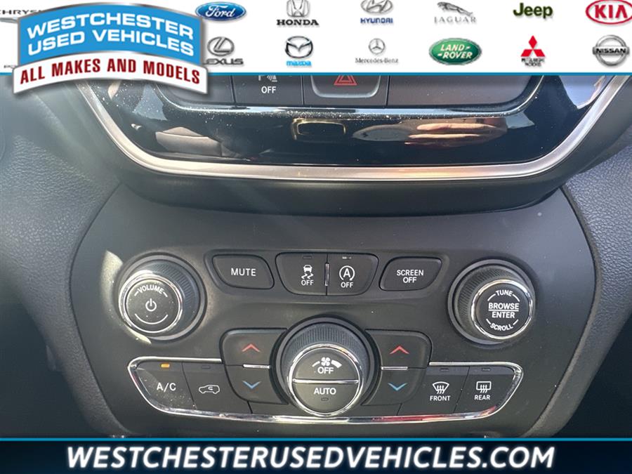 2019 Jeep Cherokee Limited, available for sale in White Plains, New York | Westchester Used Vehicles. White Plains, New York 2019 Jeep Cherokee Limited, available for sale in White Plains, New York | Westchester Used Vehicles. White Plains, New York