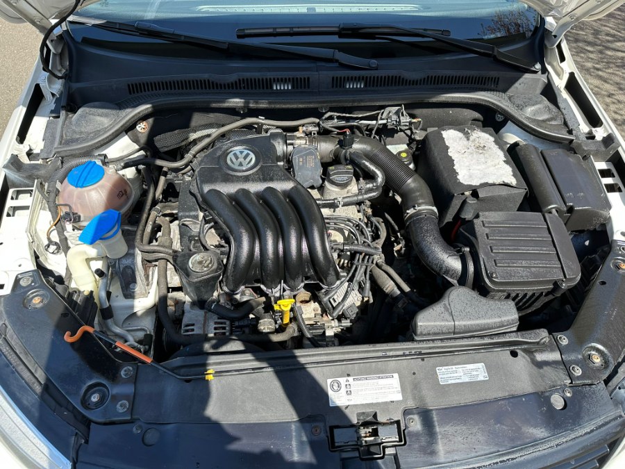 2014 Volkswagen Jetta Sedan 4dr Auto S, available for sale in Waterbury, Connecticut | WT Auto LLC. Waterbury, Connecticut 2014 Volkswagen Jetta Sedan 4dr Auto S, available for sale in Waterbury, Connecticut | WT Auto LLC. Waterbury, Connecticut