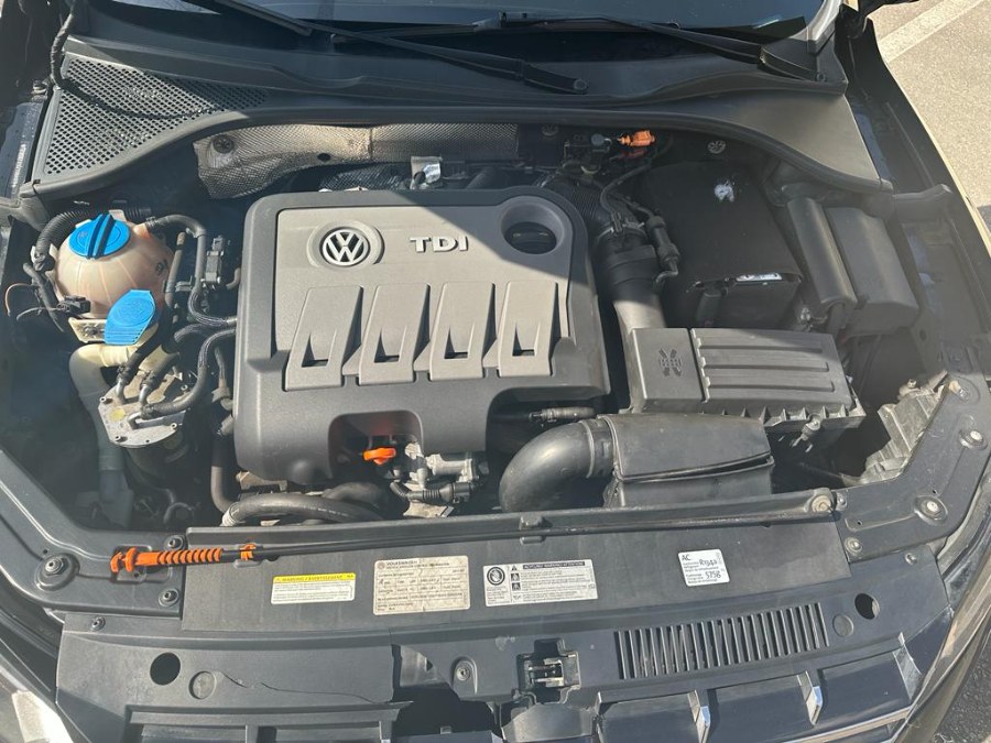 2012 Volkswagen Passat 4dr Sdn 2.0L DSG TDI SE w/Sunroof & Nav, available for sale in Waterbury, Connecticut | WT Auto LLC. Waterbury, Connecticut 2012 Volkswagen Passat 4dr Sdn 2.0L DSG TDI SE w/Sunroof & Nav, available for sale in Waterbury, Connecticut | WT Auto LLC. Waterbury, Connecticut