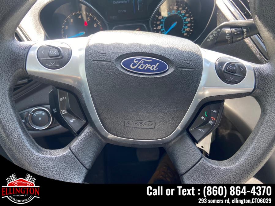 2013 Ford Escape 4WD 4dr SE, available for sale in Ellington, Connecticut | Ellington Automotive LLC. Ellington, Connecticut 2013 Ford Escape 4WD 4dr SE, available for sale in Ellington, Connecticut | Ellington Automotive LLC. Ellington, Connecticut