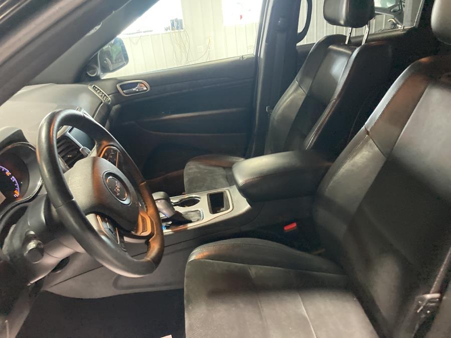 2017 Jeep Grand Cherokee Laredo 4x4, available for sale in Pittsfield, Maine | Maine Central Motors. Pittsfield, Maine 2017 Jeep Grand Cherokee Laredo 4x4, available for sale in Pittsfield, Maine | Maine Central Motors. Pittsfield, Maine