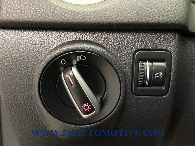 2015 Volkswagen Tiguan 4MOTION 4dr Auto S, available for sale in Naugatuck, Connecticut | J&M Automotive Sls&Svc LLC. Naugatuck, Connecticut 2015 Volkswagen Tiguan 4MOTION 4dr Auto S, available for sale in Naugatuck, Connecticut | J&M Automotive Sls&Svc LLC. Naugatuck, Connecticut
