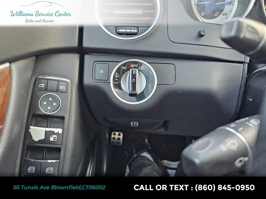 2012 Mercedes-Benz C-Class 4dr Sdn C300 Sport 4MATIC, available for sale in Bloomfield, Connecticut | Williams Service Center. Bloomfield, Connecticut 2012 Mercedes-Benz C-Class 4dr Sdn C300 Sport 4MATIC, available for sale in Bloomfield, Connecticut | Williams Service Center. Bloomfield, Connecticut