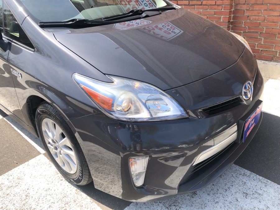 2013 Toyota Prius Plug-In 5dr HB, available for sale in Waterbury, Connecticut | National Auto Brokers, Inc.. Waterbury, Connecticut 2013 Toyota Prius Plug-In 5dr HB, available for sale in Waterbury, Connecticut | National Auto Brokers, Inc.. Waterbury, Connecticut