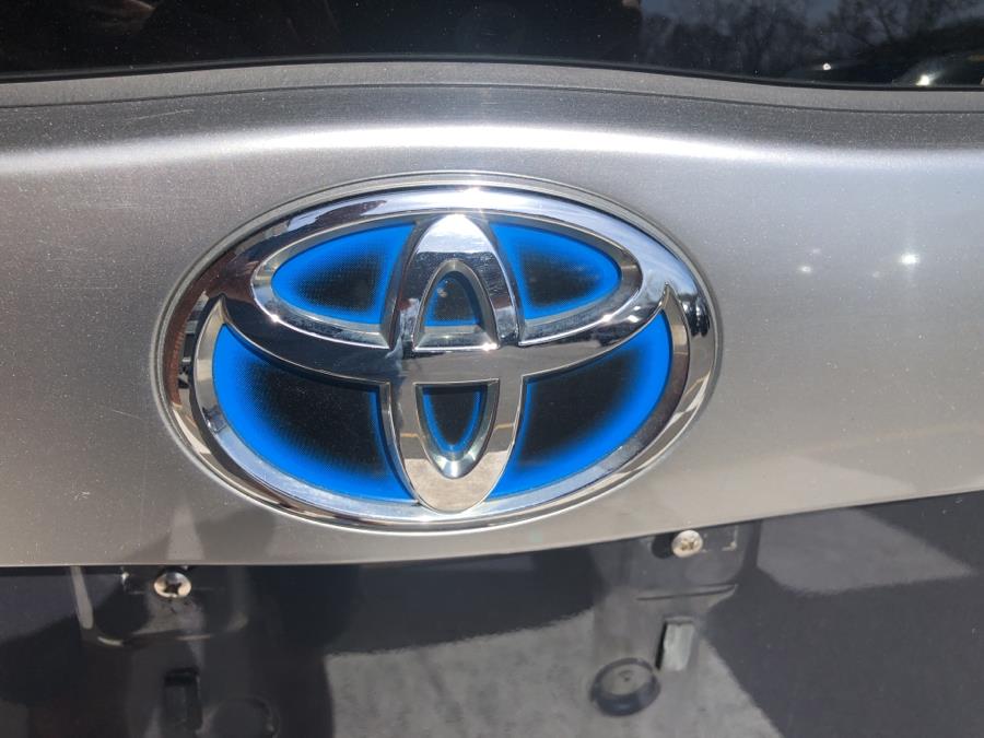 2013 Toyota Prius Plug-In 5dr HB, available for sale in Waterbury, Connecticut | National Auto Brokers, Inc.. Waterbury, Connecticut 2013 Toyota Prius Plug-In 5dr HB, available for sale in Waterbury, Connecticut | National Auto Brokers, Inc.. Waterbury, Connecticut