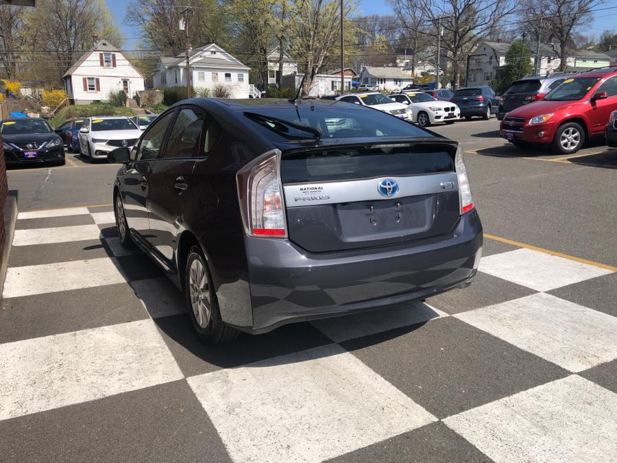 2013 Toyota Prius Plug-In 5dr HB, available for sale in Waterbury, Connecticut | National Auto Brokers, Inc.. Waterbury, Connecticut 2013 Toyota Prius Plug-In 5dr HB, available for sale in Waterbury, Connecticut | National Auto Brokers, Inc.. Waterbury, Connecticut
