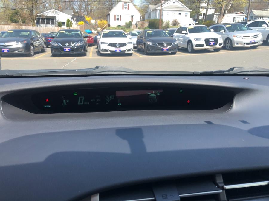 2013 Toyota Prius Plug-In 5dr HB, available for sale in Waterbury, Connecticut | National Auto Brokers, Inc.. Waterbury, Connecticut 2013 Toyota Prius Plug-In 5dr HB, available for sale in Waterbury, Connecticut | National Auto Brokers, Inc.. Waterbury, Connecticut