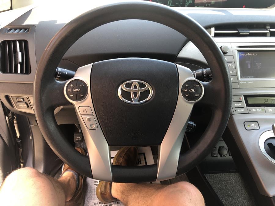 2013 Toyota Prius Plug-In 5dr HB, available for sale in Waterbury, Connecticut | National Auto Brokers, Inc.. Waterbury, Connecticut 2013 Toyota Prius Plug-In 5dr HB, available for sale in Waterbury, Connecticut | National Auto Brokers, Inc.. Waterbury, Connecticut