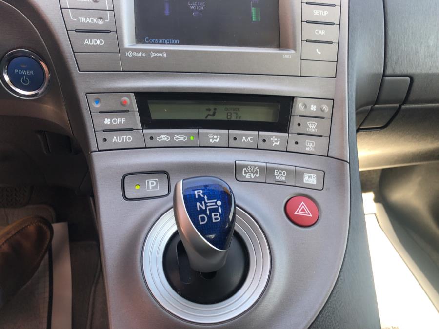 2013 Toyota Prius Plug-In 5dr HB, available for sale in Waterbury, Connecticut | National Auto Brokers, Inc.. Waterbury, Connecticut 2013 Toyota Prius Plug-In 5dr HB, available for sale in Waterbury, Connecticut | National Auto Brokers, Inc.. Waterbury, Connecticut