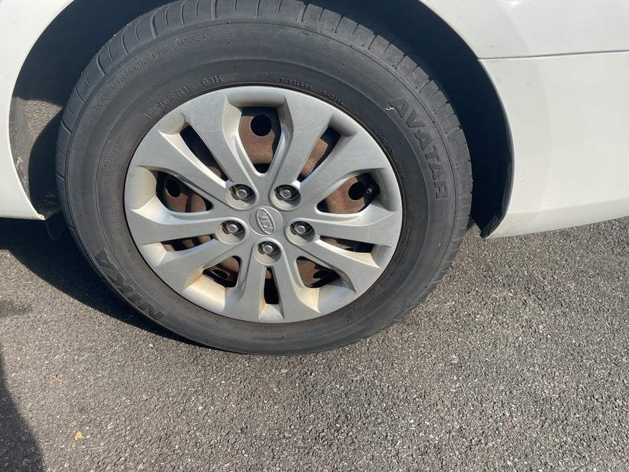 2010 Kia Forte 4dr Sdn Auto EX, available for sale in Jamaica, New York | Hillside Auto Mall Inc.. Jamaica, New York 2010 Kia Forte 4dr Sdn Auto EX, available for sale in Jamaica, New York | Hillside Auto Mall Inc.. Jamaica, New York