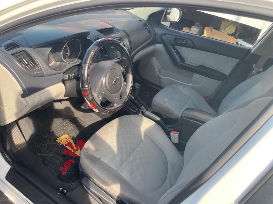 2010 Kia Forte 4dr Sdn Auto EX, available for sale in Jamaica, New York | Hillside Auto Mall Inc.. Jamaica, New York 2010 Kia Forte 4dr Sdn Auto EX, available for sale in Jamaica, New York | Hillside Auto Mall Inc.. Jamaica, New York