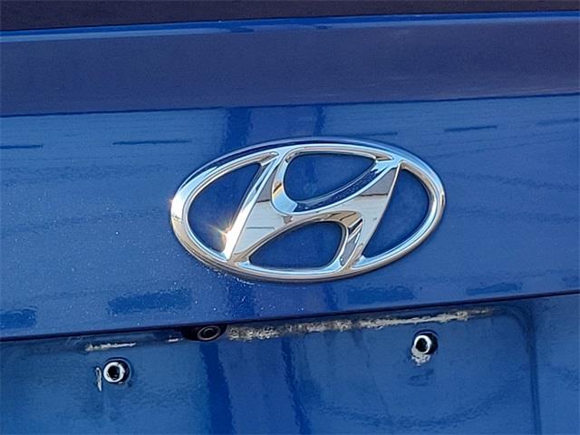 2015 Hyundai Sonata SE, available for sale in Stratford, Connecticut | Wiz Leasing Inc. Stratford, Connecticut 2015 Hyundai Sonata SE, available for sale in Stratford, Connecticut | Wiz Leasing Inc. Stratford, Connecticut