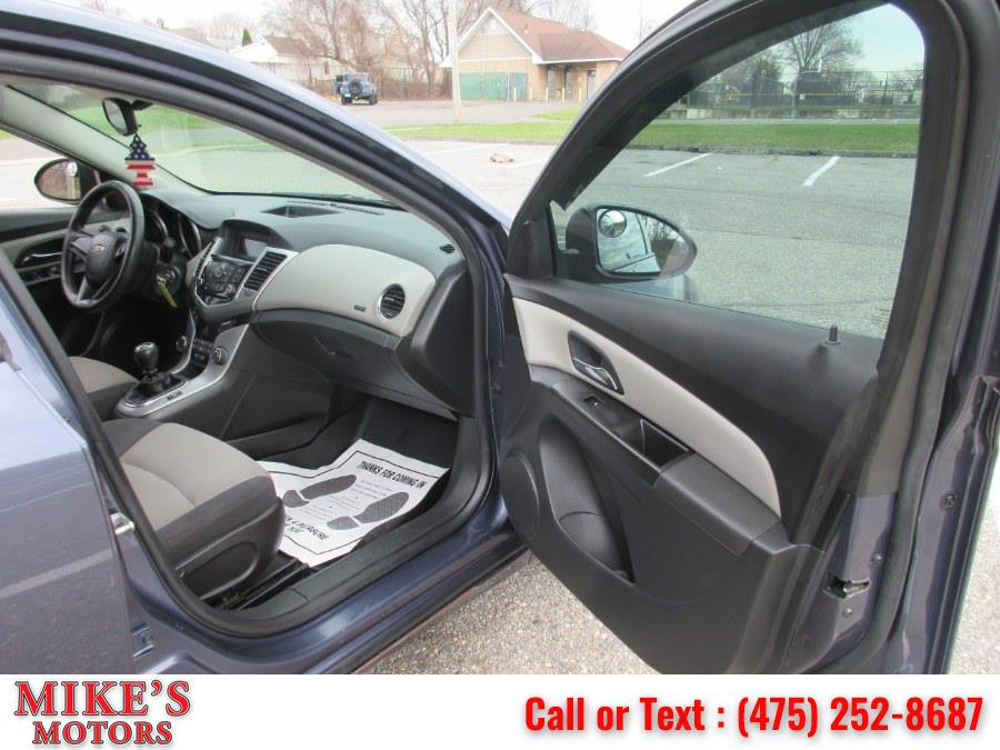 2013 Chevrolet Cruze 4dr Sdn Man LS, available for sale in Stratford, Connecticut | Mike's Motors LLC. Stratford, Connecticut 2013 Chevrolet Cruze 4dr Sdn Man LS, available for sale in Stratford, Connecticut | Mike's Motors LLC. Stratford, Connecticut