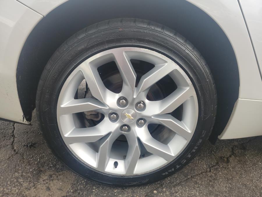 2016 Chevrolet Impala 4dr Sdn LTZ w/2LZ, available for sale in Philadelphia, Pennsylvania | Eugen's Auto Sales & Repairs. Philadelphia, Pennsylvania 2016 Chevrolet Impala 4dr Sdn LTZ w/2LZ, available for sale in Philadelphia, Pennsylvania | Eugen's Auto Sales & Repairs. Philadelphia, Pennsylvania