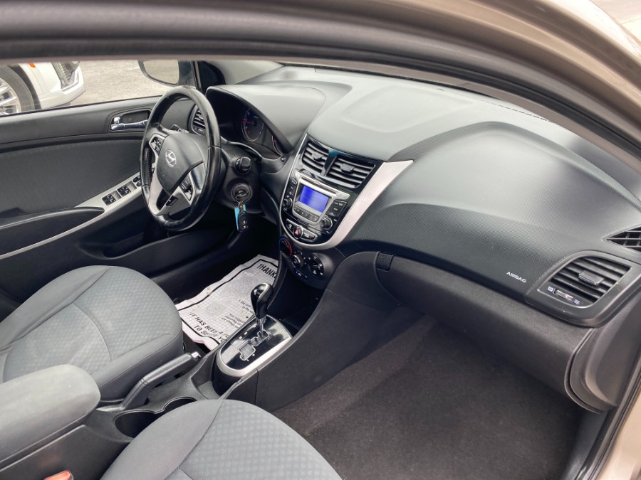 2014 Hyundai Accent 5dr HB Auto SE, available for sale in Middle Village, New York | Middle Village Motors . Middle Village, New York 2014 Hyundai Accent 5dr HB Auto SE, available for sale in Middle Village, New York | Middle Village Motors . Middle Village, New York