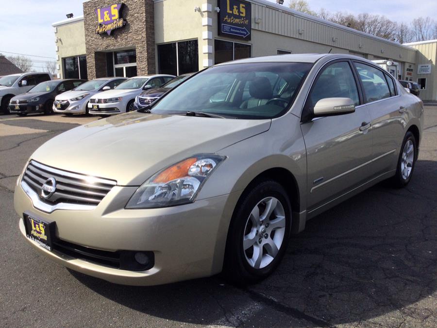 2009 Nissan Altima 4dr Sdn I4 eCVT Hybrid, available for sale in Plantsville, Connecticut | L&S Automotive LLC. Plantsville, Connecticut