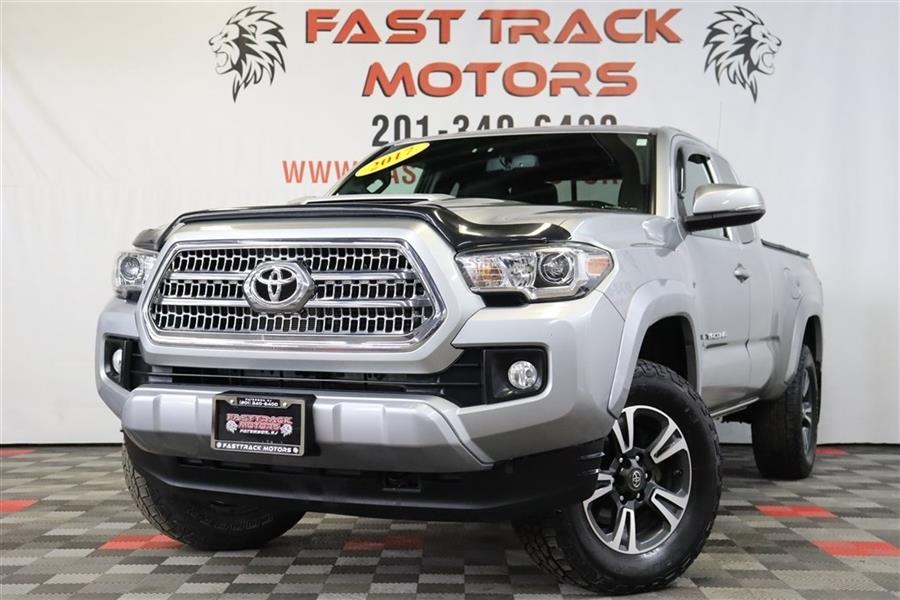 2017 Toyota Tacoma ACCESS CAB, available for sale in Paterson, New Jersey | Fast Track Motors. Paterson, New Jersey