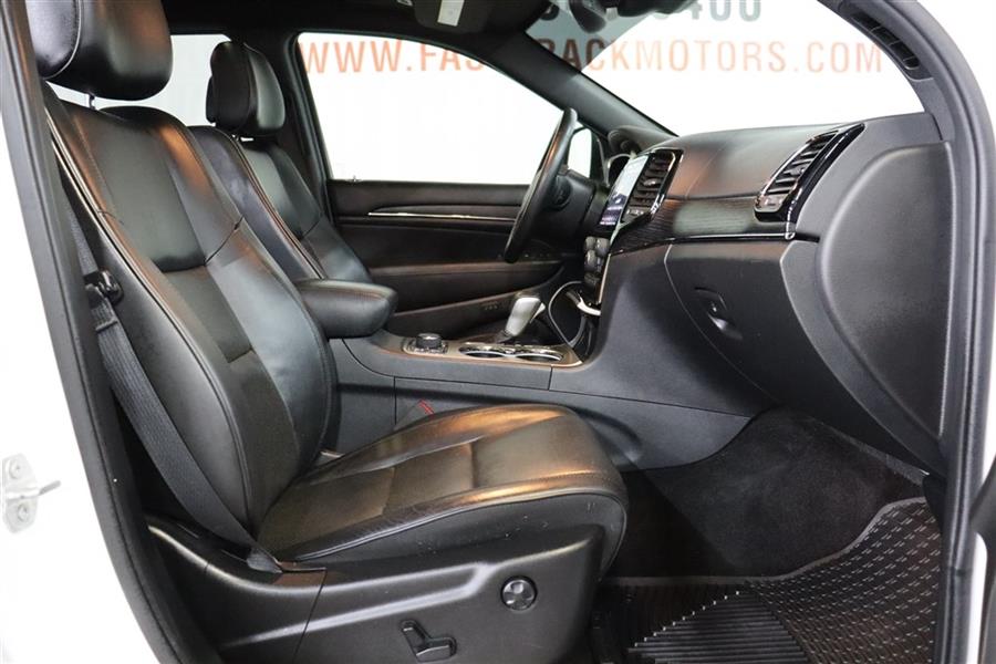 2019 Jeep Grand Cherokee OVERLAND, available for sale in Paterson, New Jersey | Fast Track Motors. Paterson, New Jersey 2019 Jeep Grand Cherokee OVERLAND, available for sale in Paterson, New Jersey | Fast Track Motors. Paterson, New Jersey