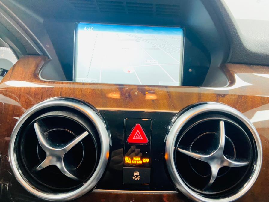 2015 Mercedes-Benz GLK-Class 4MATIC 4dr GLK350, available for sale in Linden, New Jersey | East Coast Auto Group. Linden, New Jersey 2015 Mercedes-Benz GLK-Class 4MATIC 4dr GLK350, available for sale in Linden, New Jersey | East Coast Auto Group. Linden, New Jersey