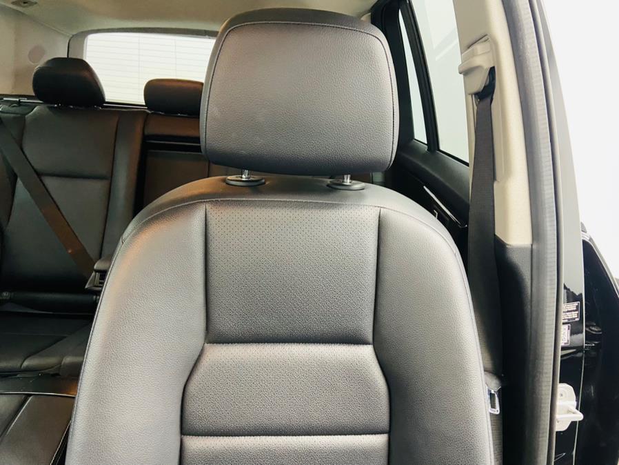 2015 Mercedes-Benz GLK-Class 4MATIC 4dr GLK350, available for sale in Linden, New Jersey | East Coast Auto Group. Linden, New Jersey 2015 Mercedes-Benz GLK-Class 4MATIC 4dr GLK350, available for sale in Linden, New Jersey | East Coast Auto Group. Linden, New Jersey