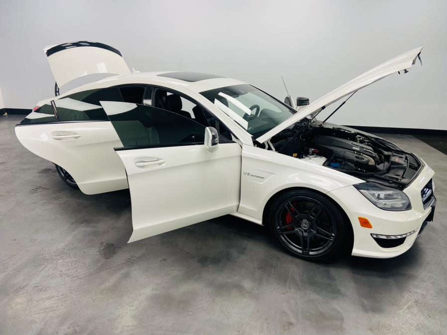 2014 Mercedes-Benz CLS-Class 4dr Sdn CLS 63 AMG S-Model 4MATIC, available for sale in Linden, New Jersey | East Coast Auto Group. Linden, New Jersey 2014 Mercedes-Benz CLS-Class 4dr Sdn CLS 63 AMG S-Model 4MATIC, available for sale in Linden, New Jersey | East Coast Auto Group. Linden, New Jersey