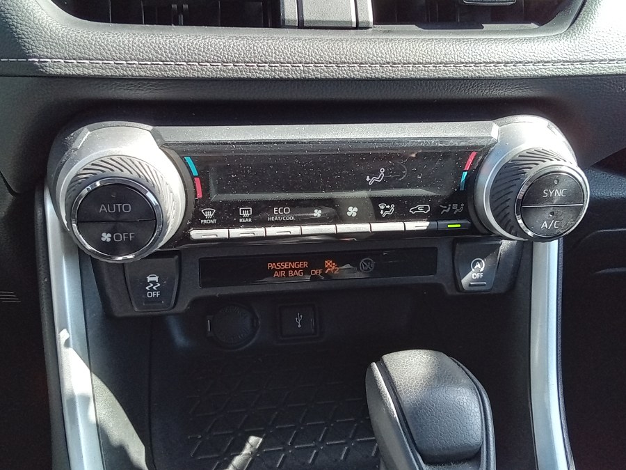 2021 Toyota RAV4 XLE FWD (Natl), available for sale in Irvington, New Jersey | NJ Used Cars Center. Irvington, New Jersey 2021 Toyota RAV4 XLE FWD (Natl), available for sale in Irvington, New Jersey | NJ Used Cars Center. Irvington, New Jersey
