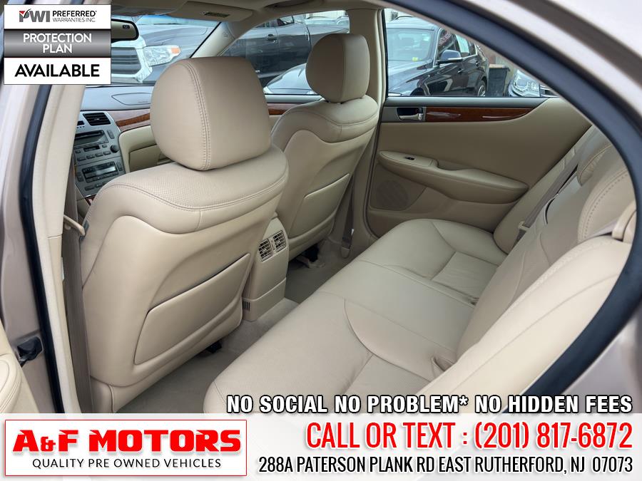 2005 Lexus ES 330 4dr Sdn, available for sale in East Rutherford, New Jersey | A&F Motors LLC. East Rutherford, New Jersey 2005 Lexus ES 330 4dr Sdn, available for sale in East Rutherford, New Jersey | A&F Motors LLC. East Rutherford, New Jersey
