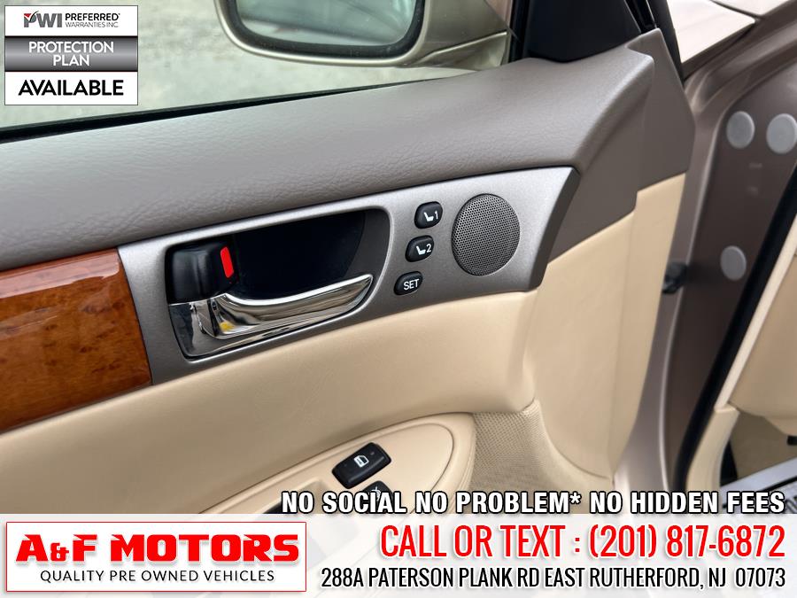 2005 Lexus ES 330 4dr Sdn, available for sale in East Rutherford, New Jersey | A&F Motors LLC. East Rutherford, New Jersey 2005 Lexus ES 330 4dr Sdn, available for sale in East Rutherford, New Jersey | A&F Motors LLC. East Rutherford, New Jersey