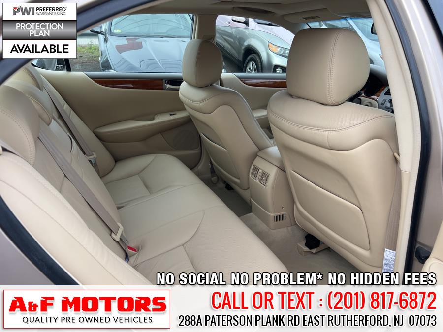 2005 Lexus ES 330 4dr Sdn, available for sale in East Rutherford, New Jersey | A&F Motors LLC. East Rutherford, New Jersey 2005 Lexus ES 330 4dr Sdn, available for sale in East Rutherford, New Jersey | A&F Motors LLC. East Rutherford, New Jersey