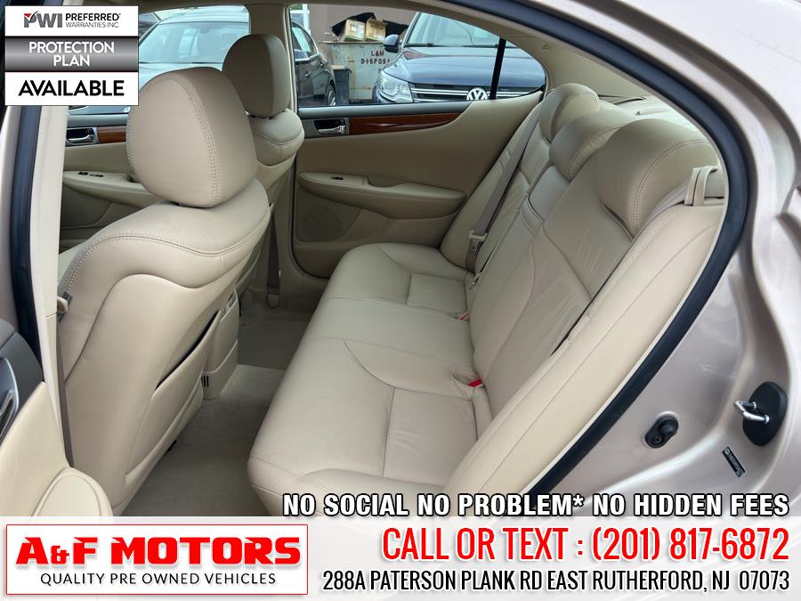 2005 Lexus ES 330 4dr Sdn, available for sale in East Rutherford, New Jersey | A&F Motors LLC. East Rutherford, New Jersey 2005 Lexus ES 330 4dr Sdn, available for sale in East Rutherford, New Jersey | A&F Motors LLC. East Rutherford, New Jersey