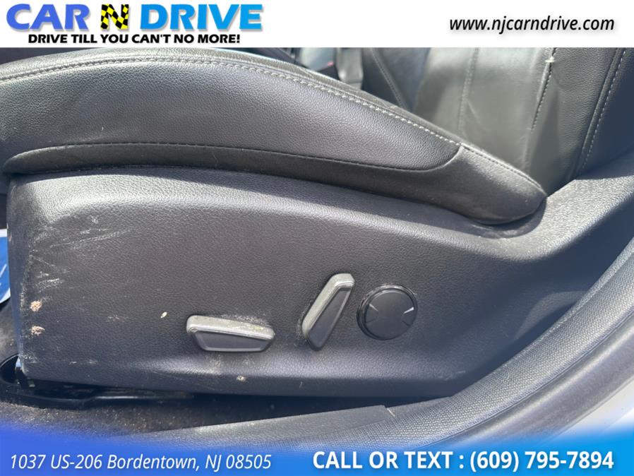 2015 Ford Focus SE Hatch, available for sale in Bordentown, New Jersey | Car N Drive. Bordentown, New Jersey 2015 Ford Focus SE Hatch, available for sale in Bordentown, New Jersey | Car N Drive. Bordentown, New Jersey