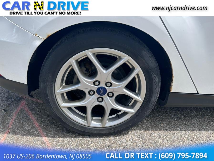 2015 Ford Focus SE Hatch, available for sale in Bordentown, New Jersey | Car N Drive. Bordentown, New Jersey 2015 Ford Focus SE Hatch, available for sale in Bordentown, New Jersey | Car N Drive. Bordentown, New Jersey