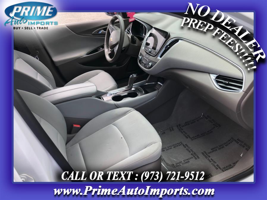 2017 Chevrolet Malibu 4dr Sdn LT w/1LT, available for sale in Bloomingdale, New Jersey | Prime Auto Imports. Bloomingdale, New Jersey
