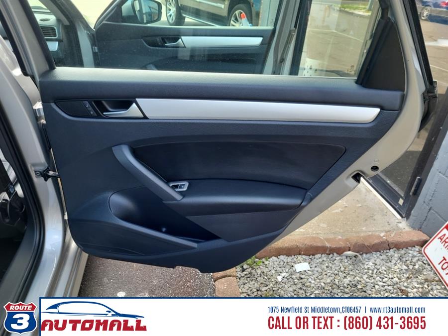 2013 Volkswagen Passat 4dr Sdn 2.0L DSG TDI SE w/Sunroof, available for sale in Middletown, Connecticut | RT 3 AUTO MALL LLC. Middletown, Connecticut 2013 Volkswagen Passat 4dr Sdn 2.0L DSG TDI SE w/Sunroof, available for sale in Middletown, Connecticut | RT 3 AUTO MALL LLC. Middletown, Connecticut