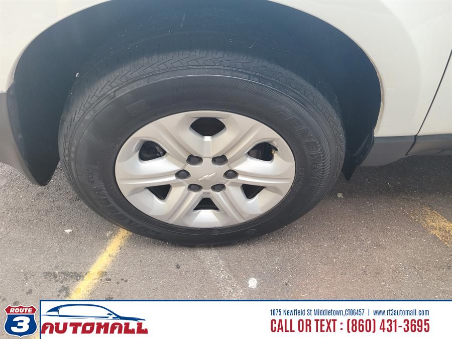 2016 Chevrolet Traverse AWD 4dr LS, available for sale in Middletown, Connecticut | RT 3 AUTO MALL LLC. Middletown, Connecticut 2016 Chevrolet Traverse AWD 4dr LS, available for sale in Middletown, Connecticut | RT 3 AUTO MALL LLC. Middletown, Connecticut