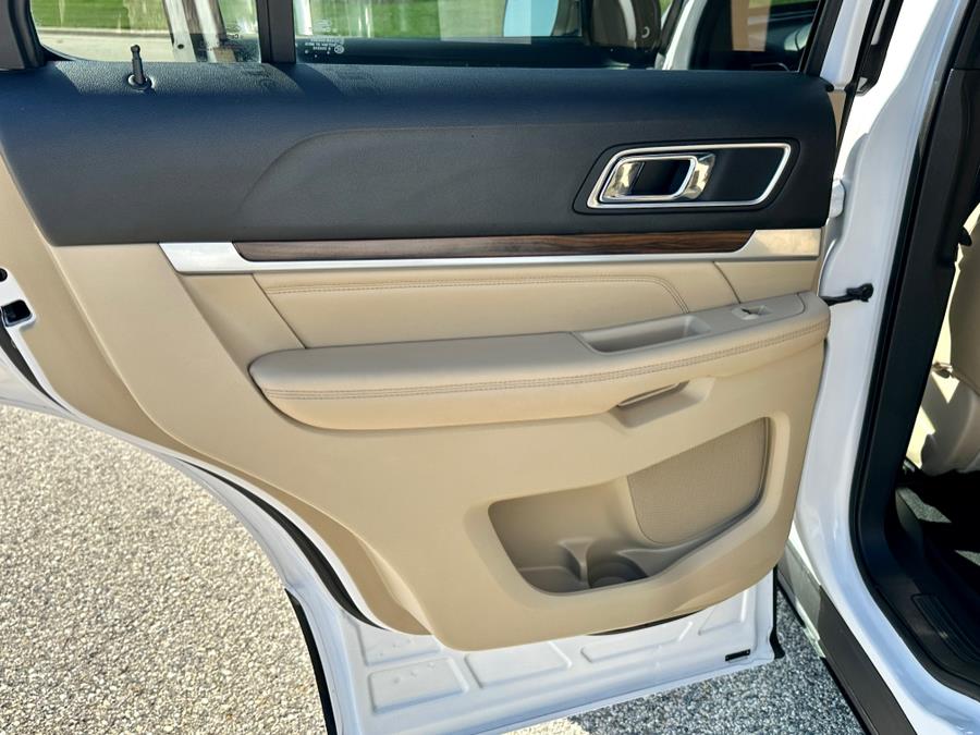 2017 Ford Explorer Limited FWD, available for sale in Darien, Wisconsin | Geneva Motor Cars. Darien, Wisconsin 2017 Ford Explorer Limited FWD, available for sale in Darien, Wisconsin | Geneva Motor Cars. Darien, Wisconsin