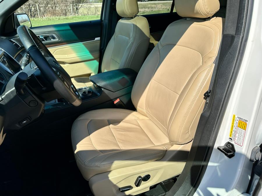2017 Ford Explorer Limited FWD, available for sale in Darien, Wisconsin | Geneva Motor Cars. Darien, Wisconsin 2017 Ford Explorer Limited FWD, available for sale in Darien, Wisconsin | Geneva Motor Cars. Darien, Wisconsin