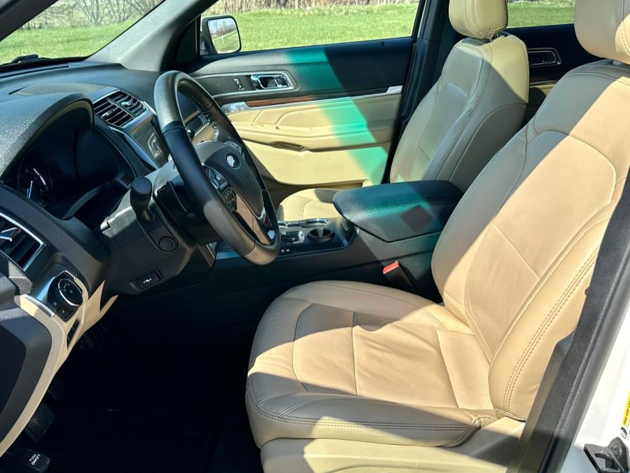 2017 Ford Explorer Limited FWD, available for sale in Darien, Wisconsin | Geneva Motor Cars. Darien, Wisconsin 2017 Ford Explorer Limited FWD, available for sale in Darien, Wisconsin | Geneva Motor Cars. Darien, Wisconsin