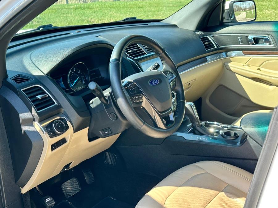 2017 Ford Explorer Limited FWD, available for sale in Darien, Wisconsin | Geneva Motor Cars. Darien, Wisconsin 2017 Ford Explorer Limited FWD, available for sale in Darien, Wisconsin | Geneva Motor Cars. Darien, Wisconsin