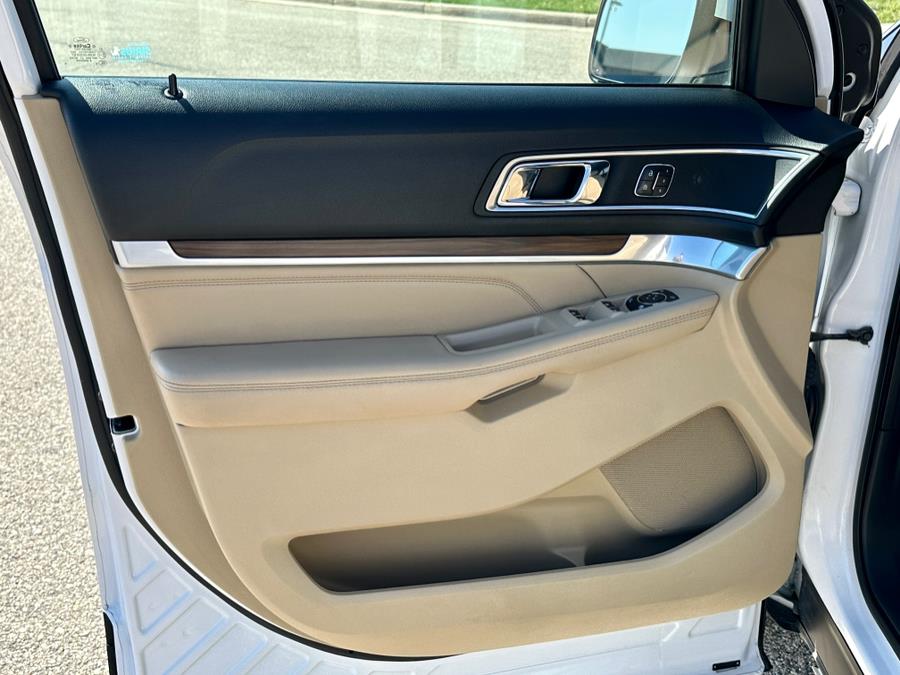 2017 Ford Explorer Limited FWD, available for sale in Darien, Wisconsin | Geneva Motor Cars. Darien, Wisconsin 2017 Ford Explorer Limited FWD, available for sale in Darien, Wisconsin | Geneva Motor Cars. Darien, Wisconsin